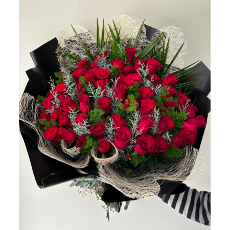 60'lı gül buketi